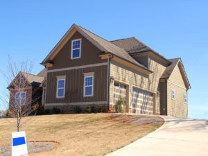 Real Estate Litigation Lawyer